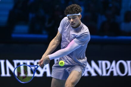 Brad Gilbert: «Ben Shelton abusa del servizio, deve migliorare sull’erba»