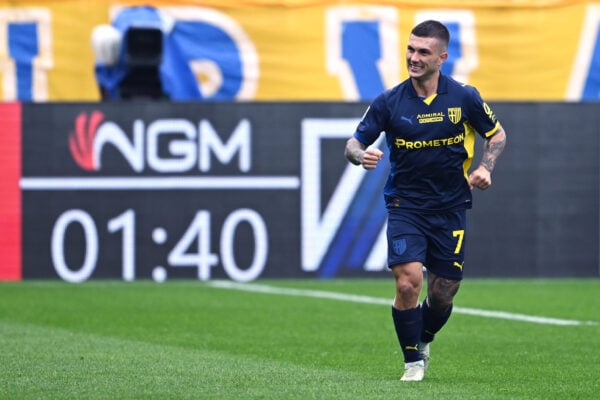 Palermo, Strefezza a un passo: accordo con l’Olympiacos per l’esterno brasiliano
