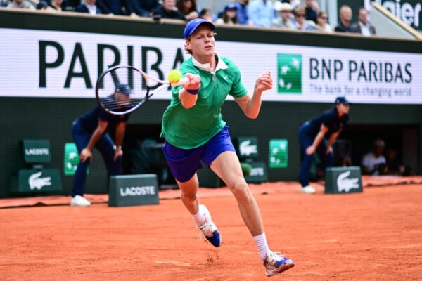 Sinner rinuncia al Masters 1000 di Montreal: priorità alla salute, rientro previsto a Cincinnati
