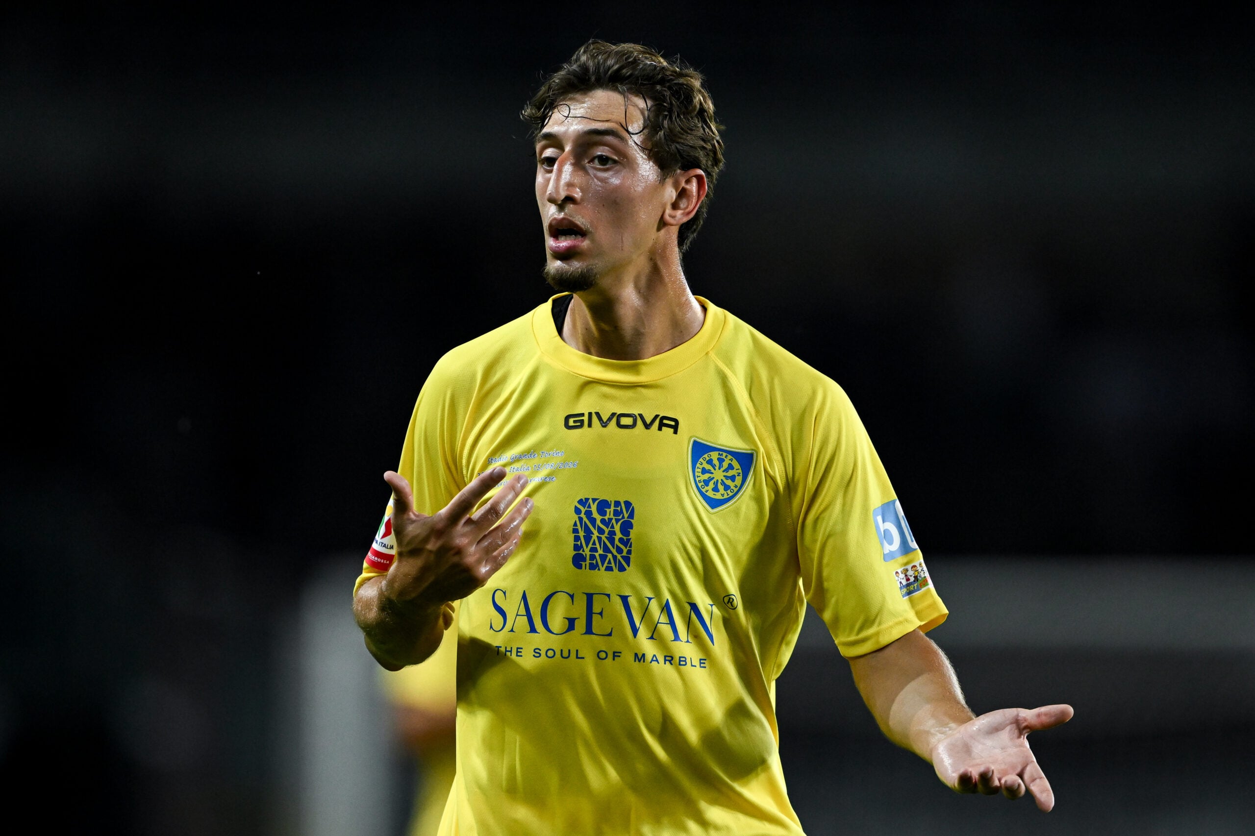 Jonas Rouhi, Carrarese