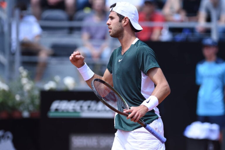 Pronostico Molcan-Khachanov 2 Ottobre: Ottavi ATP Pechino 2026