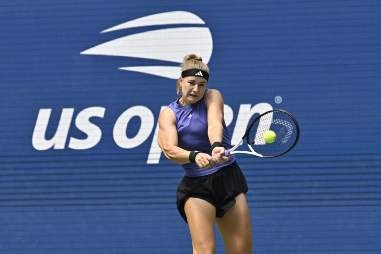 Pronostico Muchova-Bartunkova 8 Ottobre: Quarti WTA Pechino 2026