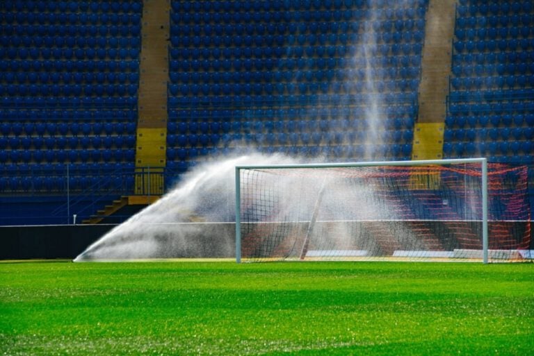 Pronostico Paderborn 07-Wolfsburg 25 Maggio 2026: spareggio salvezza di Bundesliga