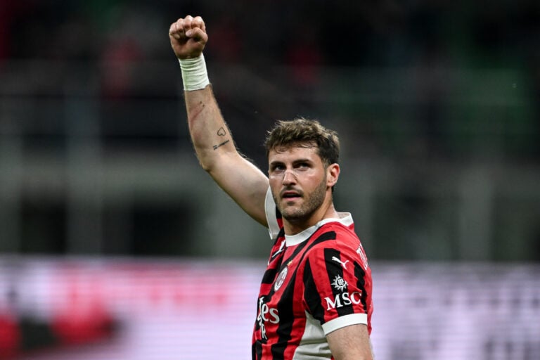 Milan, il Porto insiste per Giménez: l’attaccante si allena a parte in attesa di sviluppi