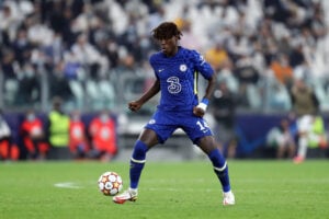 Calciomercato Como, accordo con il Chelsea per Chalobah: colpo da 35 milioni per la difesa