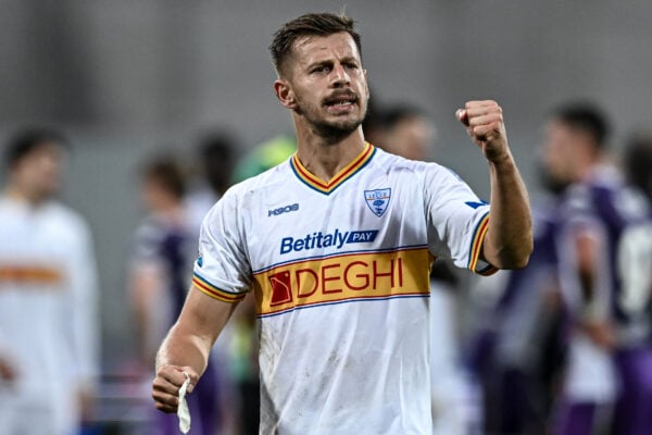 Tiago Gabriel nel mirino di Milan e Sporting: Lecce valuta il difensore 30 milioni